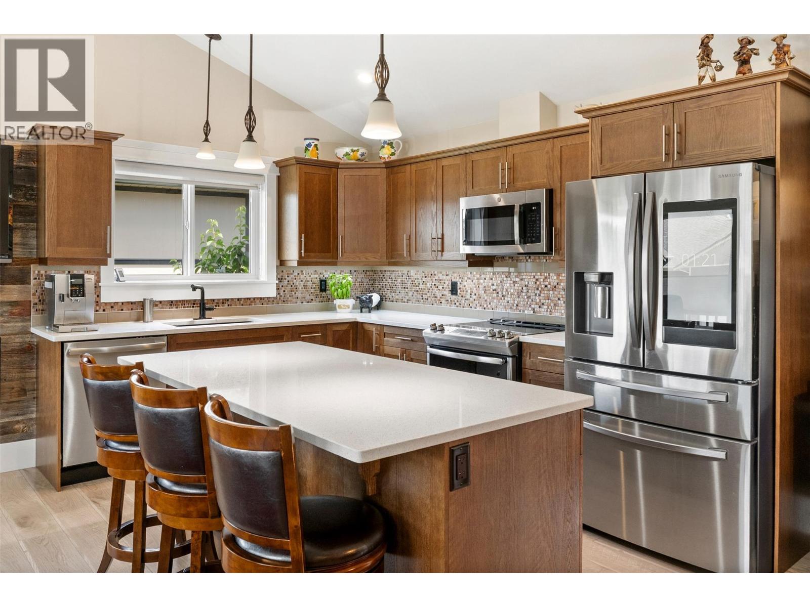 4400 McLean Creek Road Unit# 128
