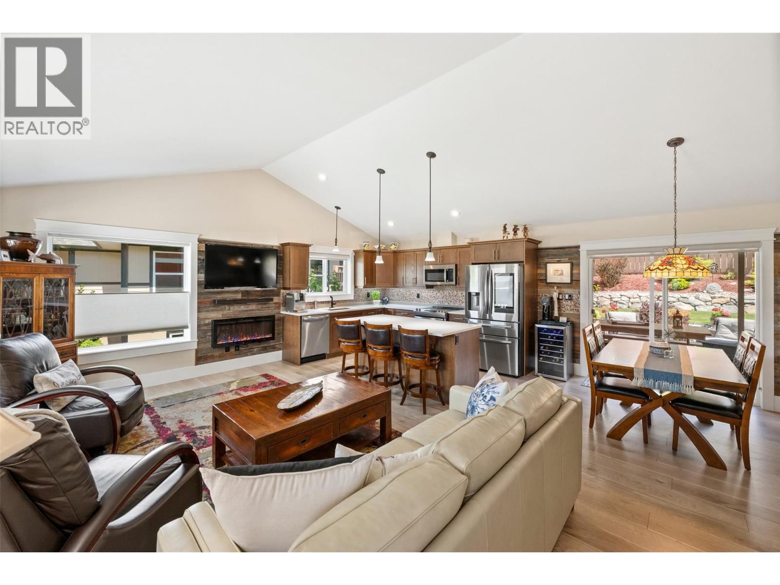 4400 McLean Creek Road Unit# 128