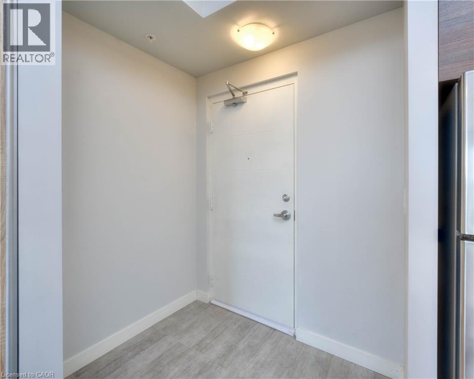 318 SPRUCE Street Unit# 808