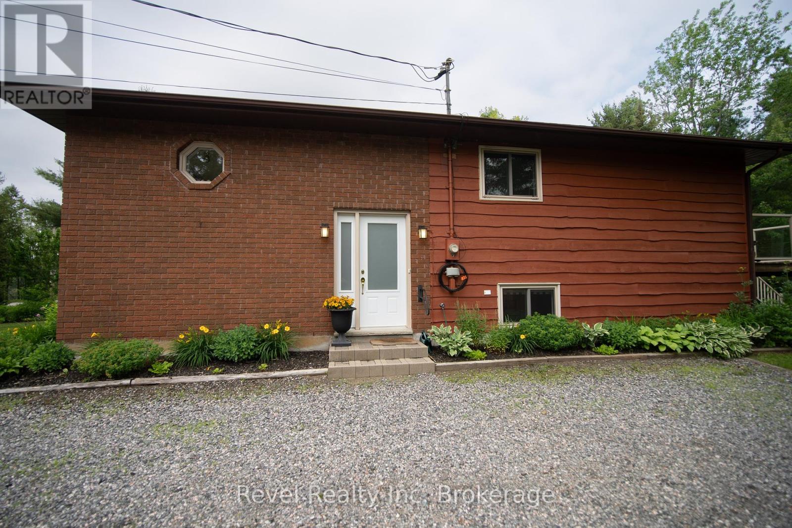 534 CEDAR HEIGHTS ROAD