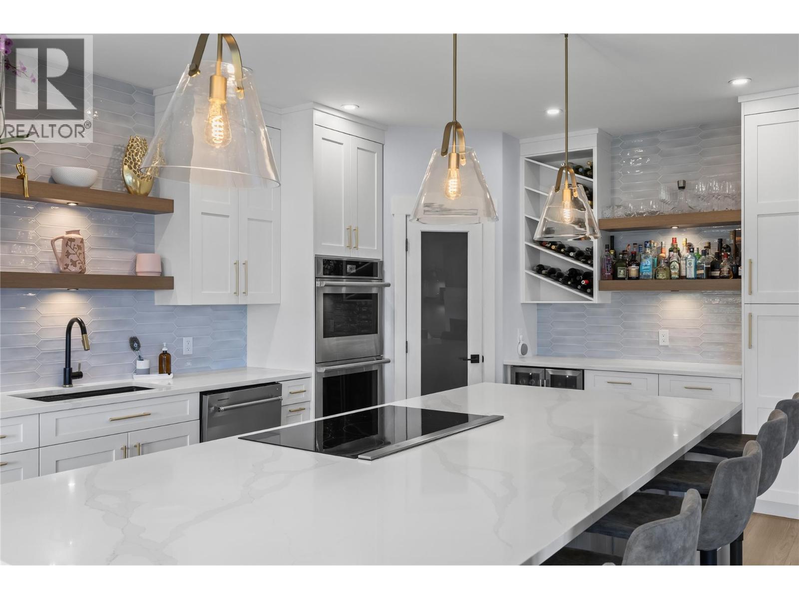 408 Quilchena Crescent