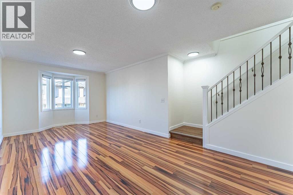 121 Eversyde Point SW