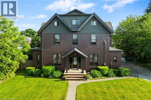 5368 MENZIE Street Niagara Falls ON L2E2V8