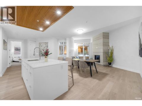 101 6699 NELSON AVENUE West Vancouver BC V7W2B2