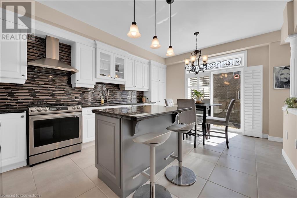 8 CHARTWELL Circle