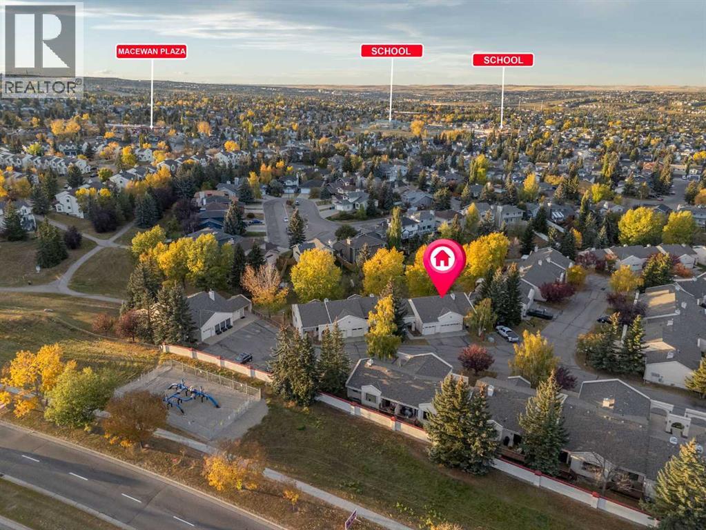 52 Sandarac Circle NW