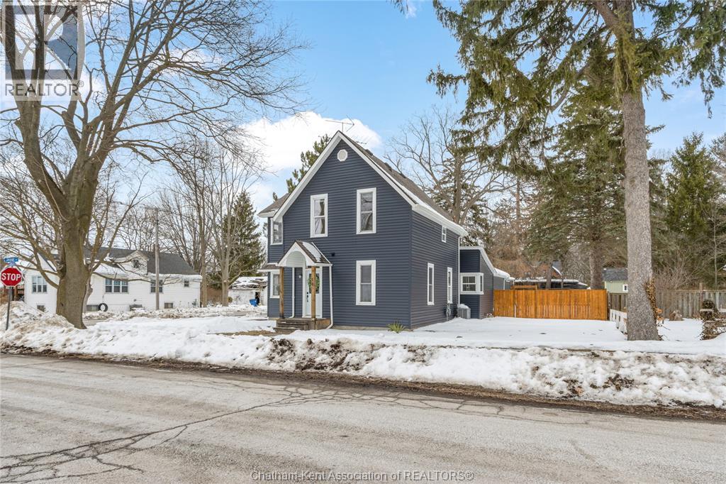 16 HAROLD STREET South