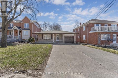 94 GAGE AVENUE Kitchener ON N2G2E2