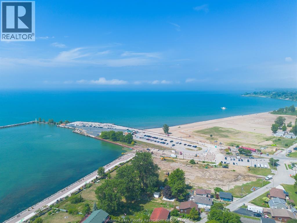 99 Robson ROAD Unit# 303