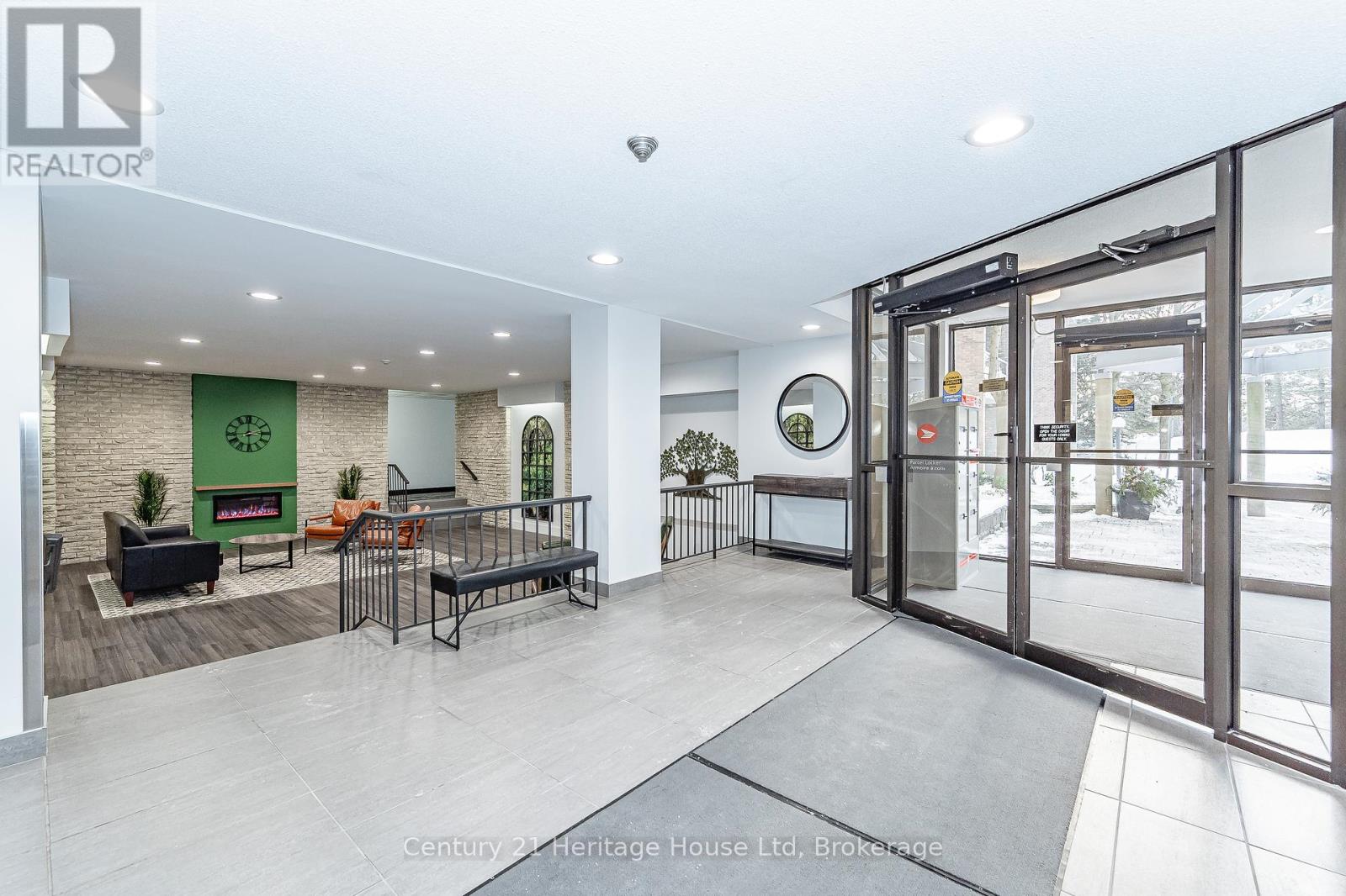 306 - 93 WESTWOOD ROAD