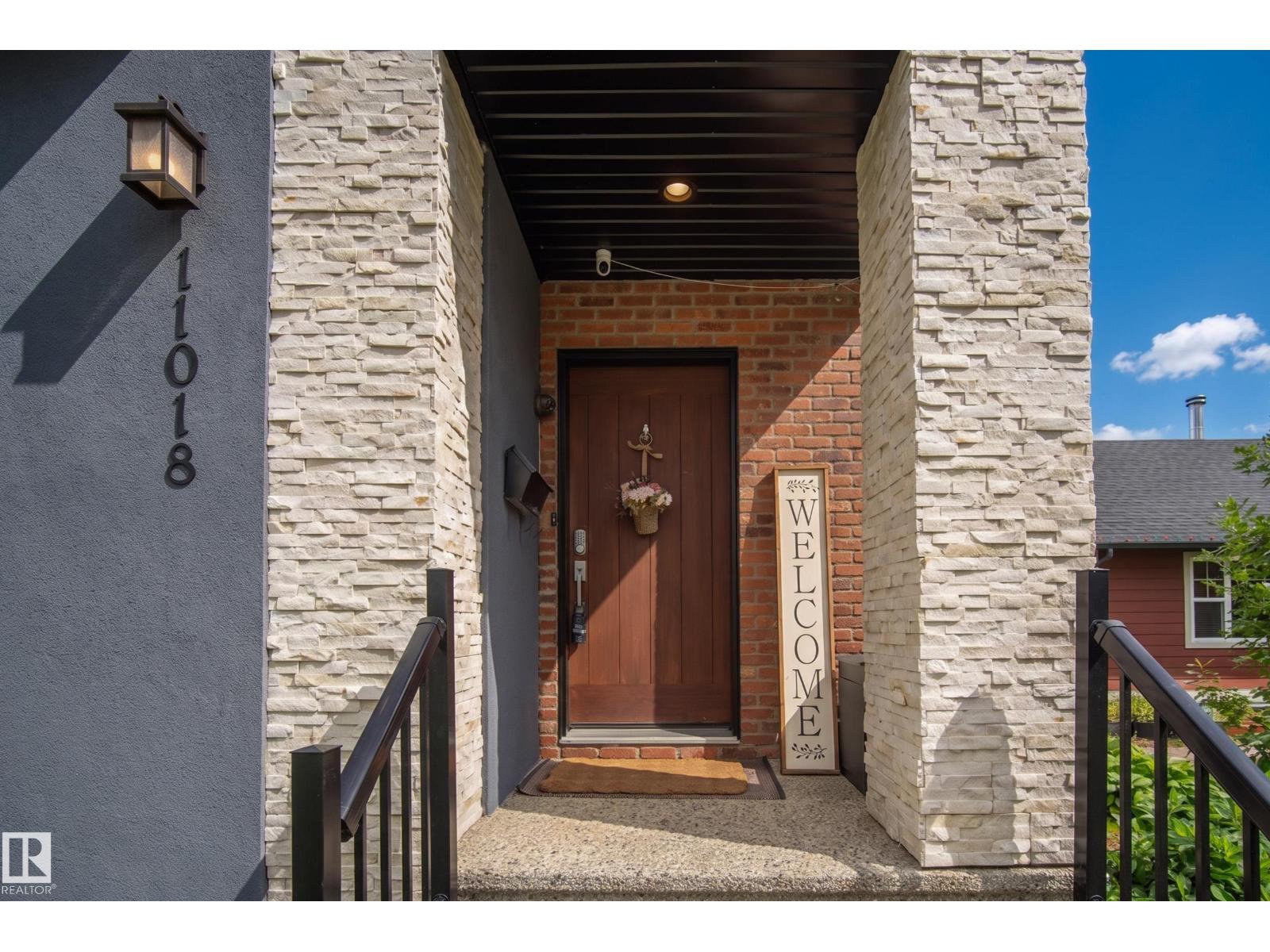11018 122 ST NW