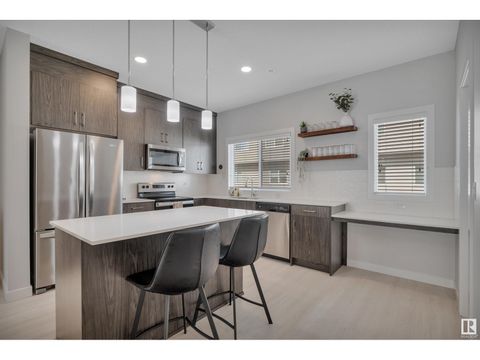 #84 804 WELSH DR SW Edmonton AB T6X1Y8