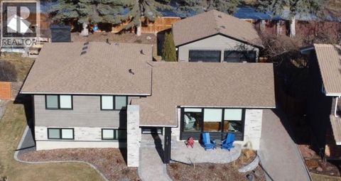 6725 Livingstone Drive SW Calgary AB T3E6J2