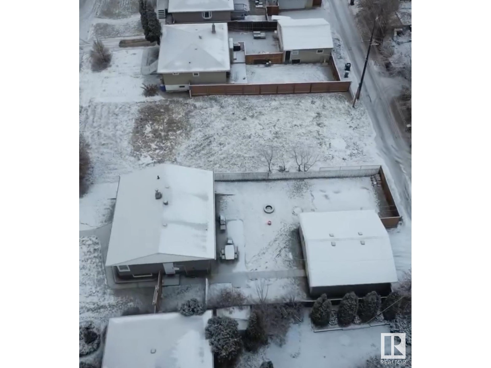 11618 111 AV NW