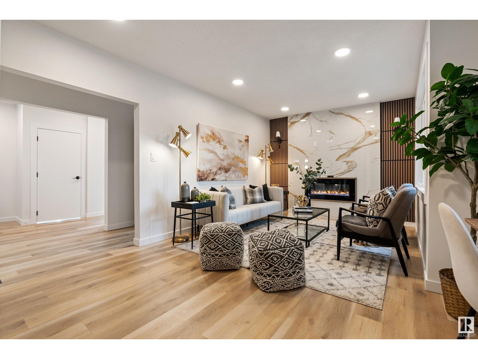 12815 119 AV NW