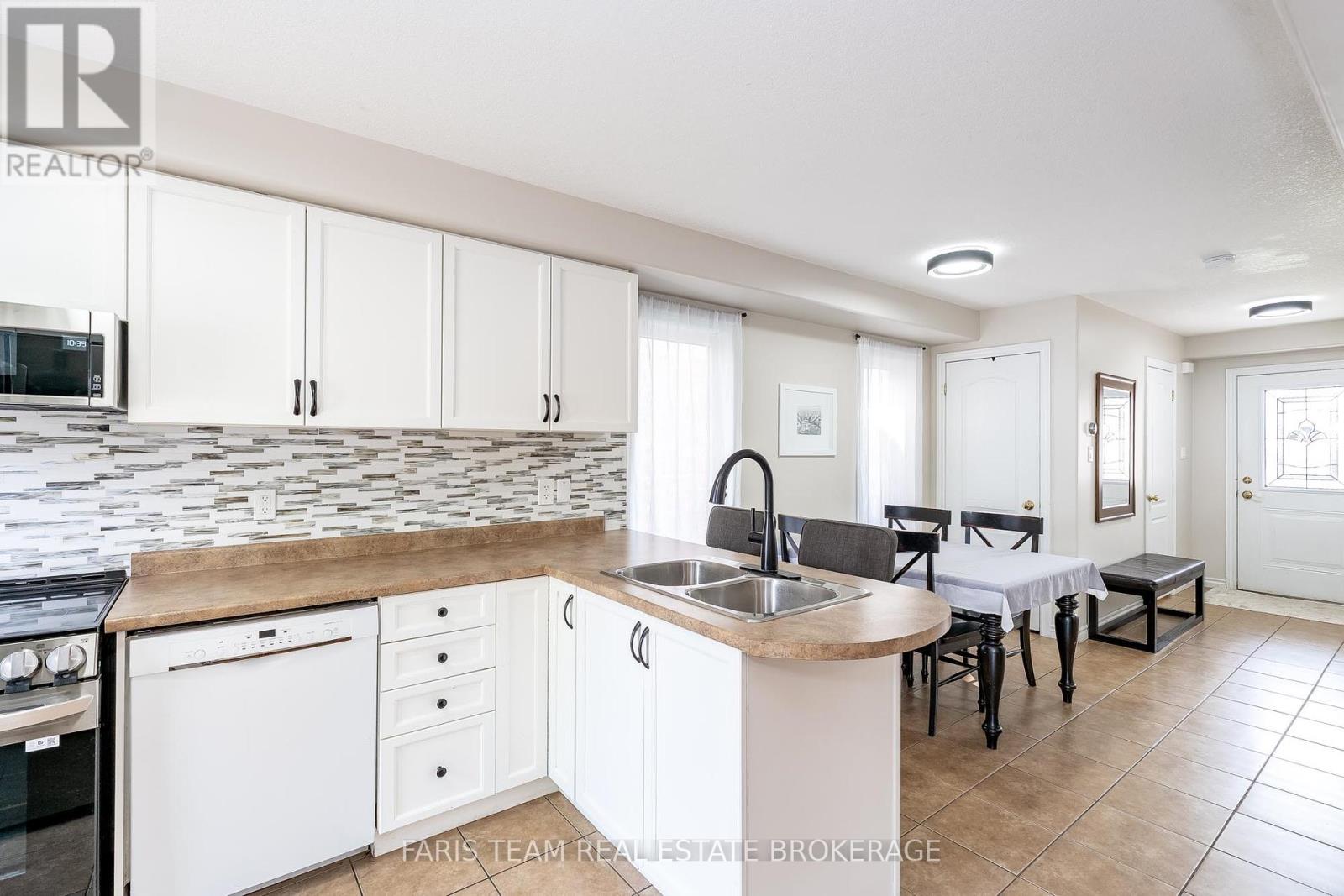 34 QUIGLEY STREET