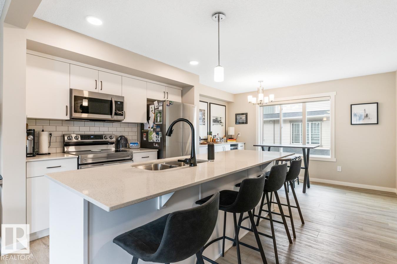 #110 1530 Tamarack BV NW