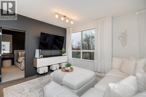 401 6438 BYRNEPARK DRIVE Burnaby BC V3N0J2