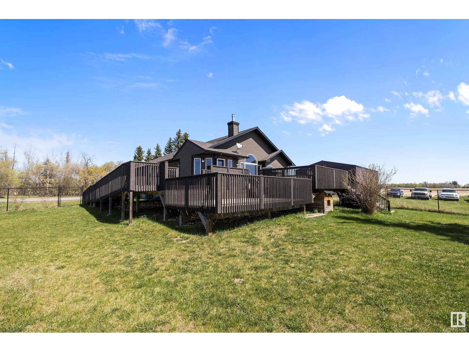 52003 RGE ROAD 273