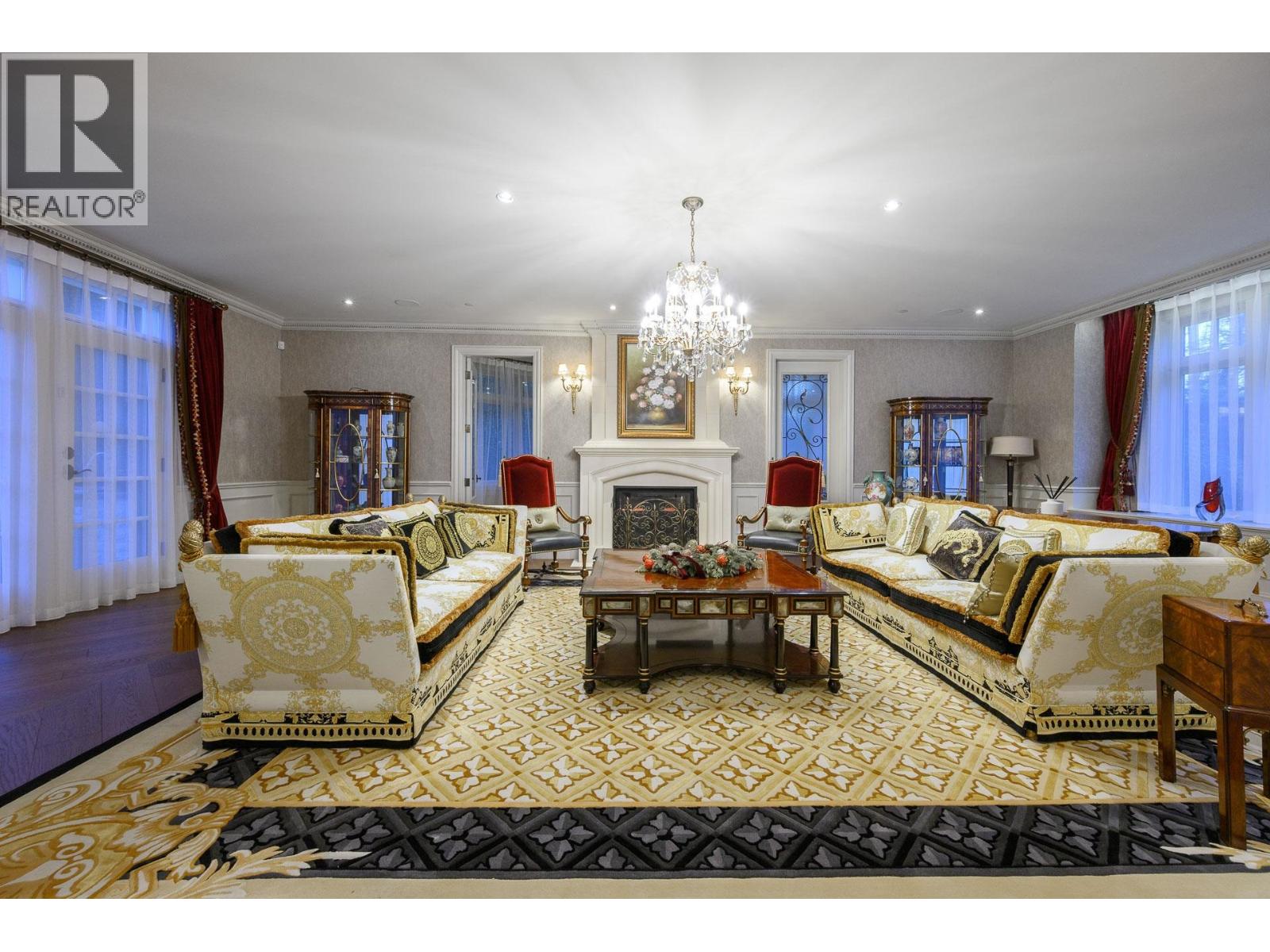 1316 CONNAUGHT DRIVE