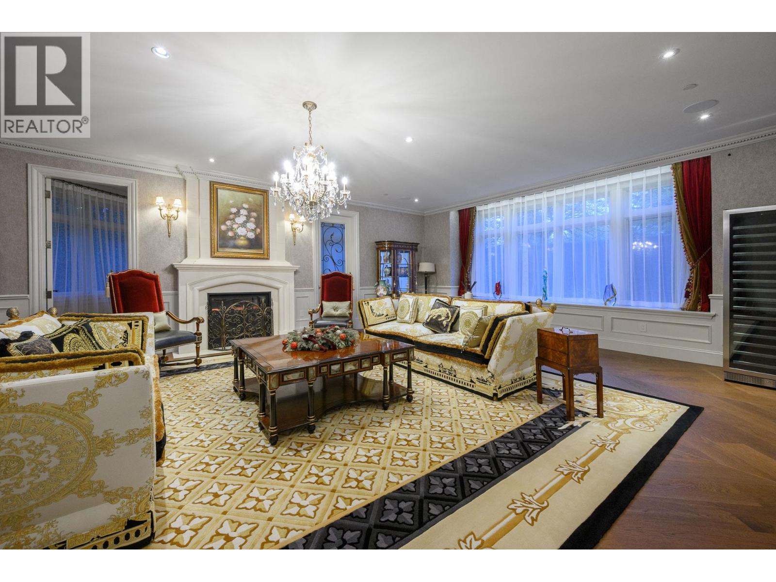 1316 CONNAUGHT DRIVE