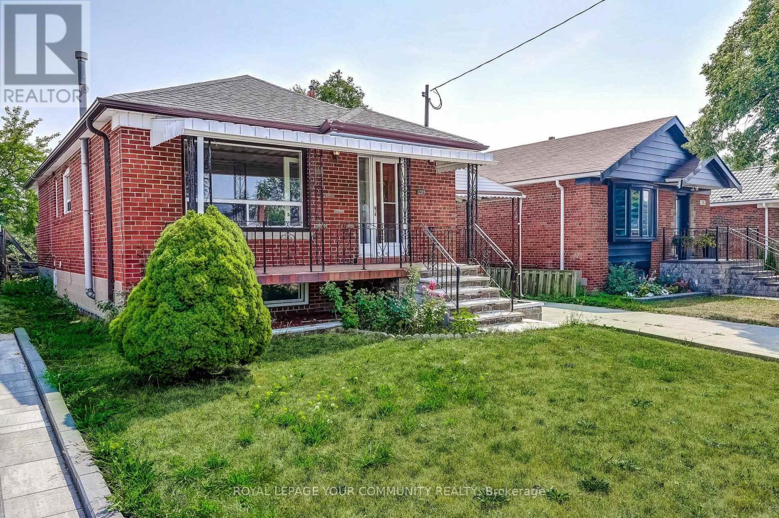 1285 PHARMACY AVENUE