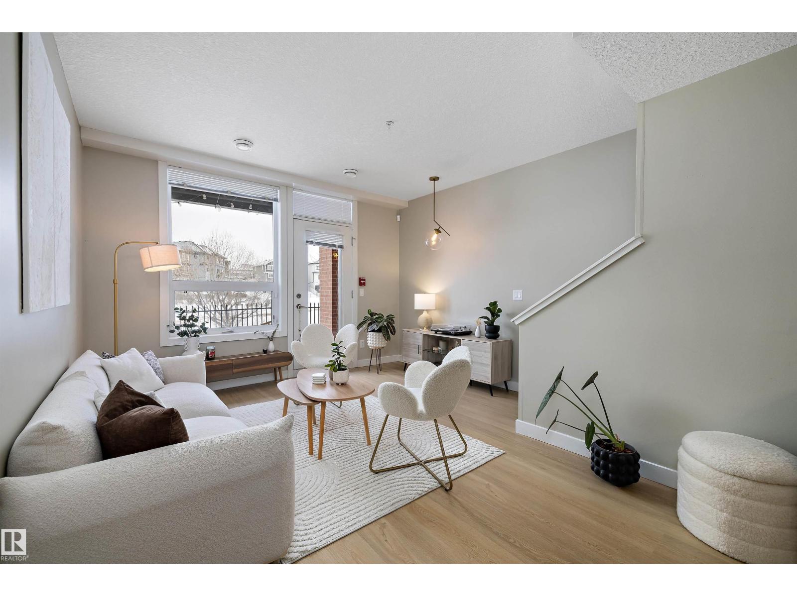 #94 2560 PEGASUS BV NW