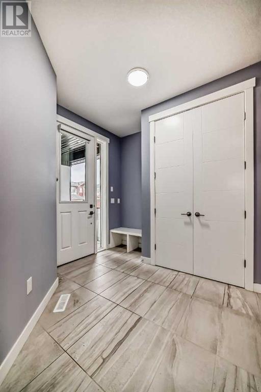 107 Legacy Landing SE