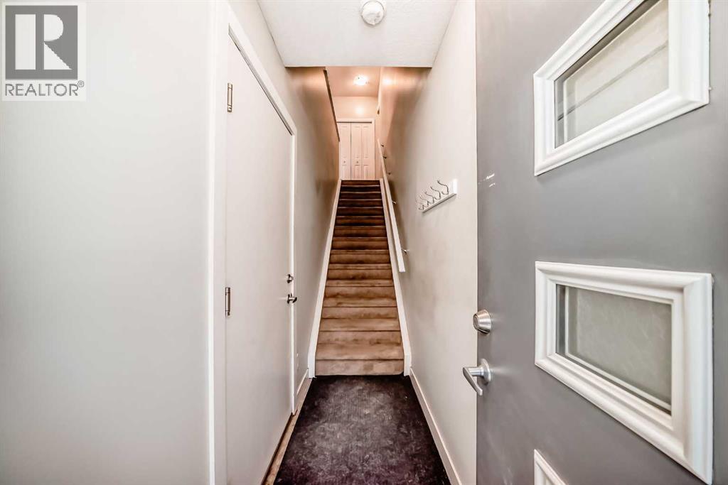 58, 138 Seton Passage SE