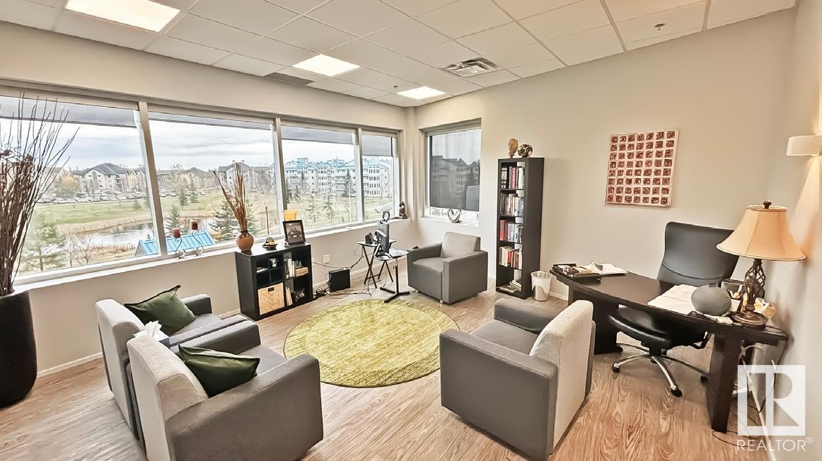 #300 2603 HEWES WY NW