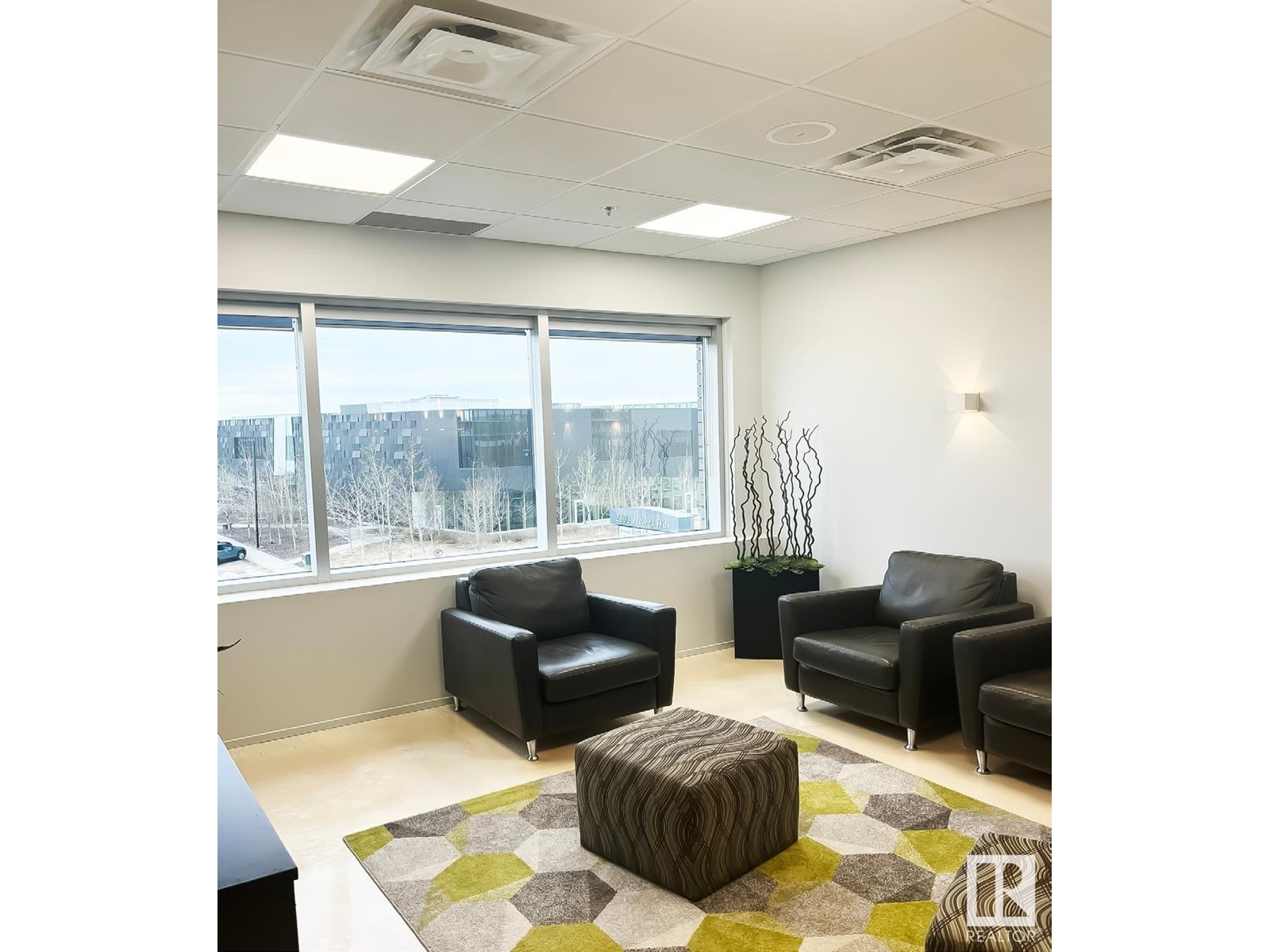 #300 2603 HEWES WY NW