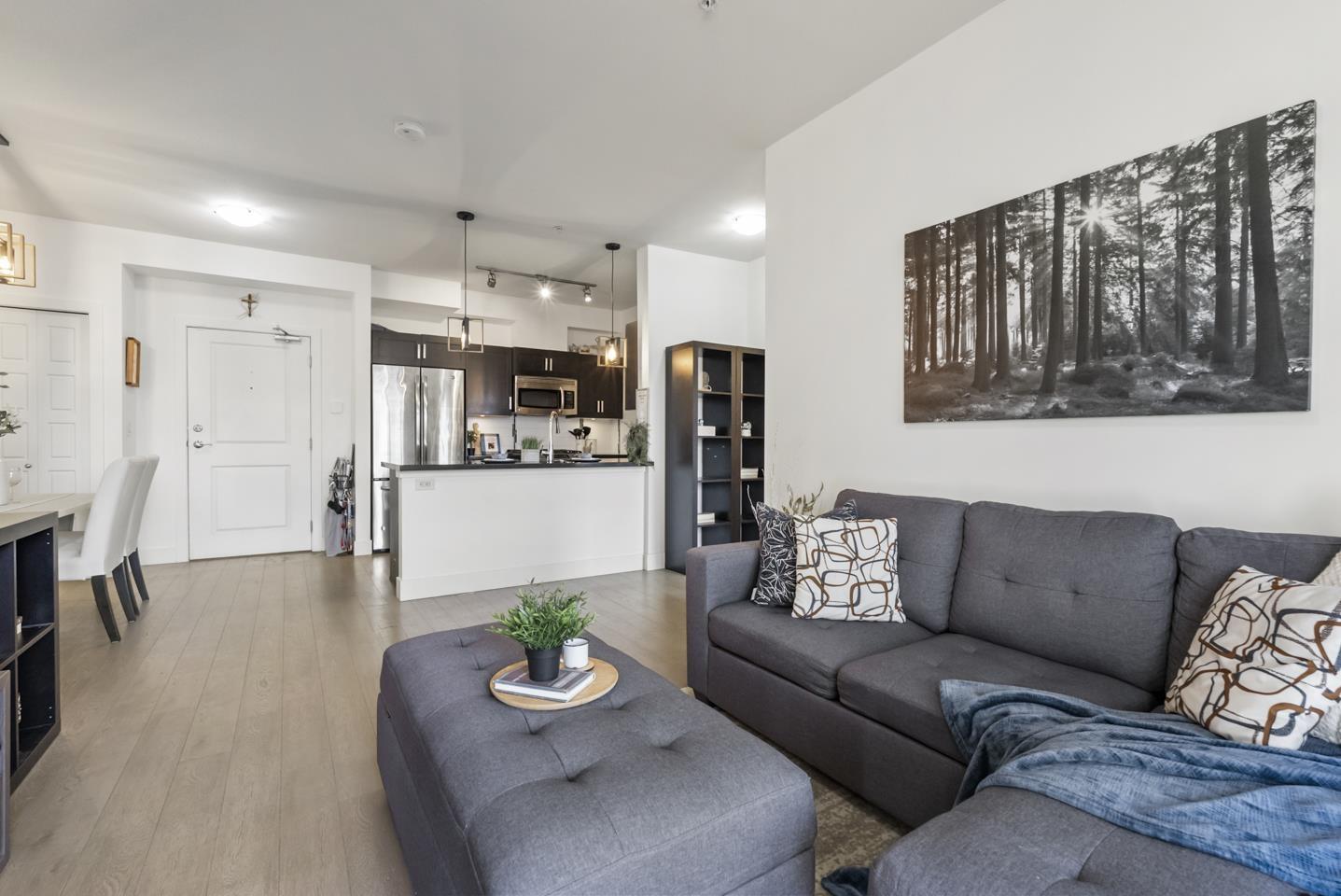 305 20062 FRASER HIGHWAY