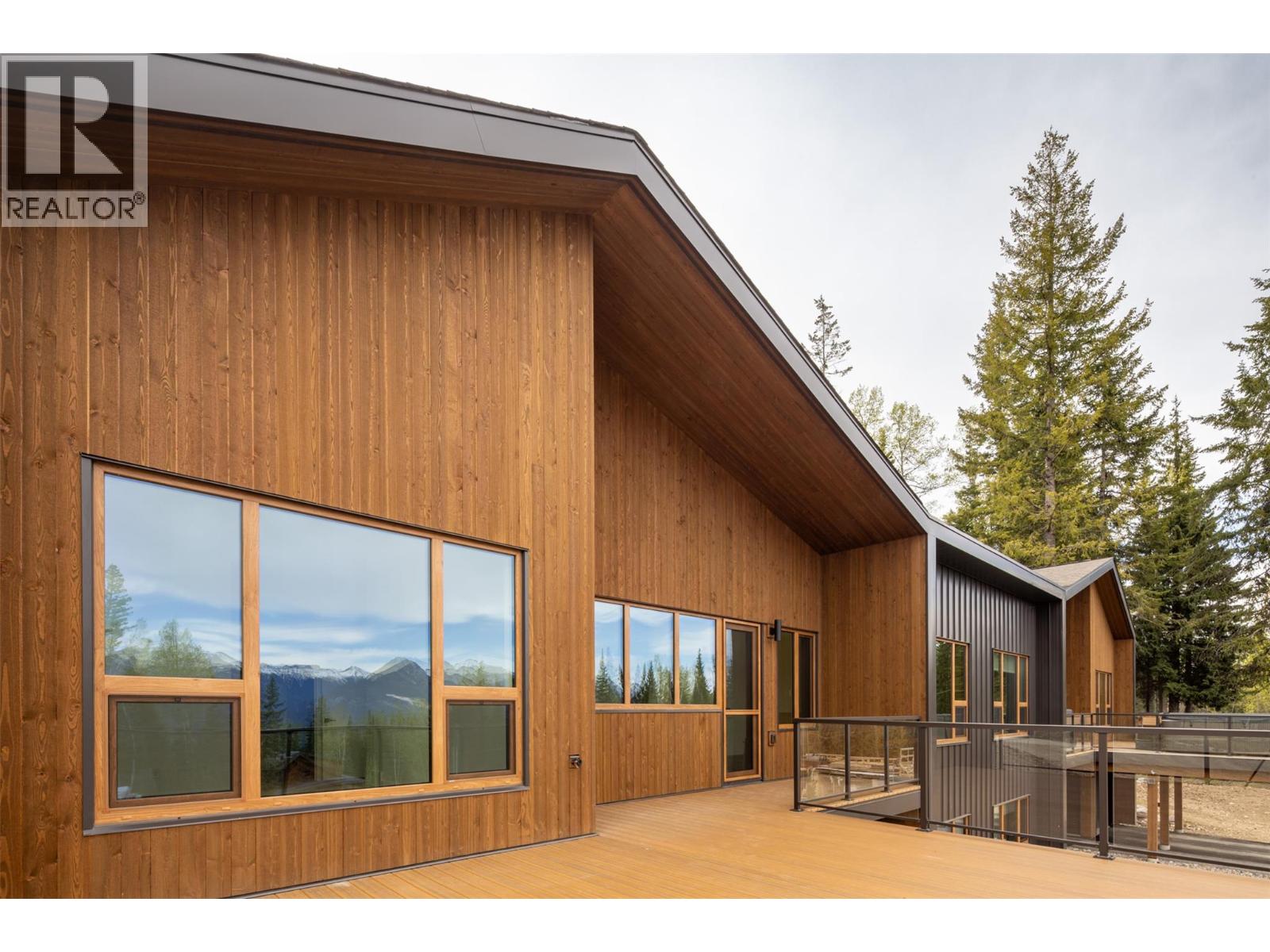 1654 HOWSE PASS
