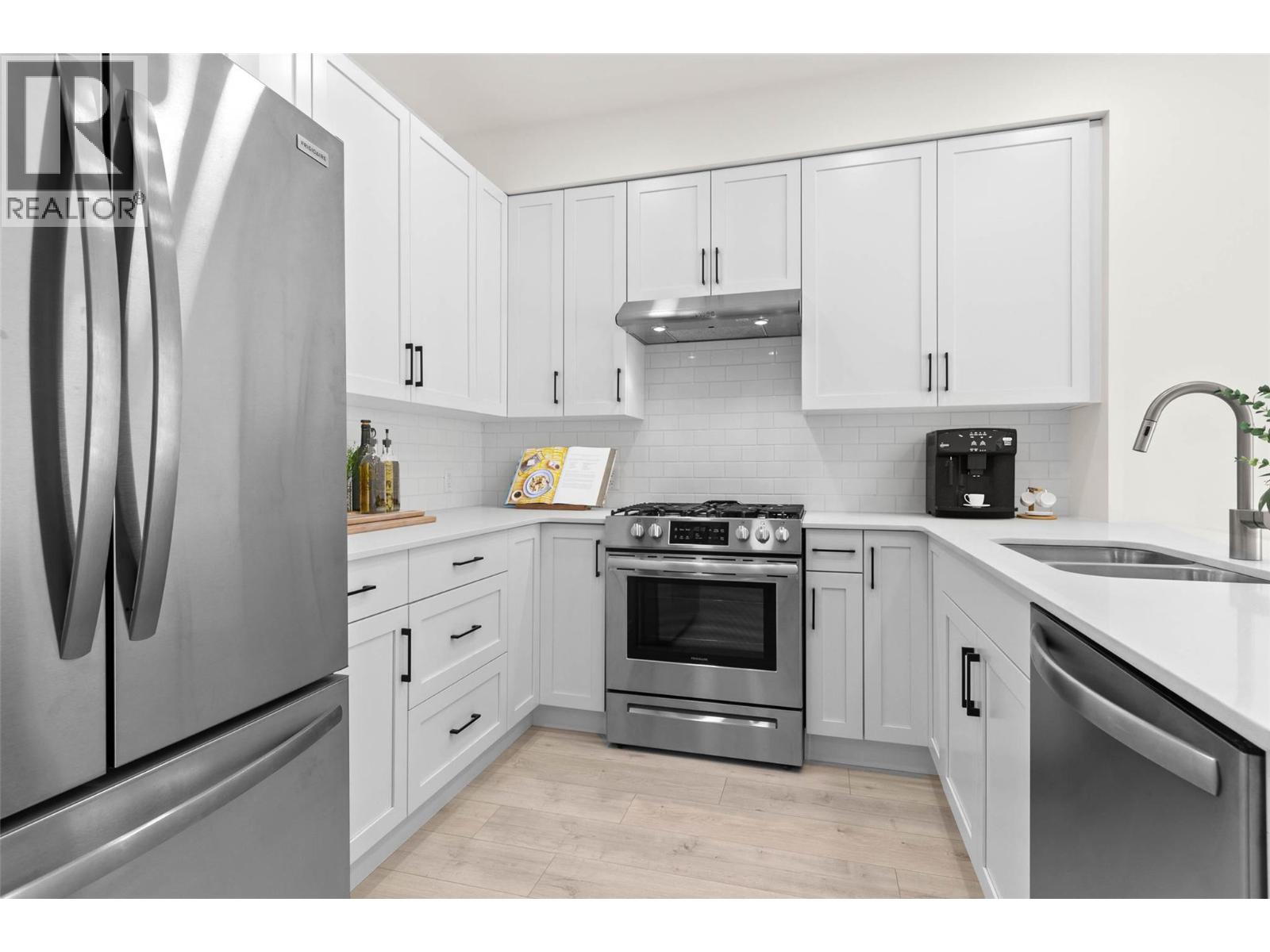 651 Dunes Drive Unit# 206