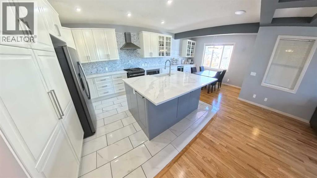 466 Cimarron Boulevard