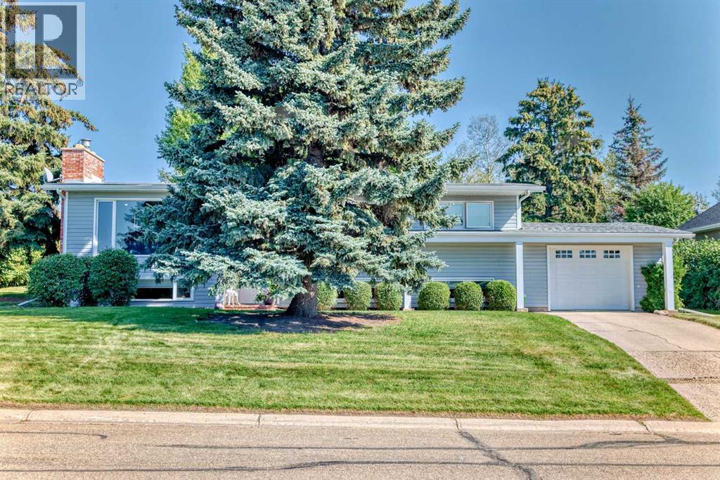 3919 39 Street Close