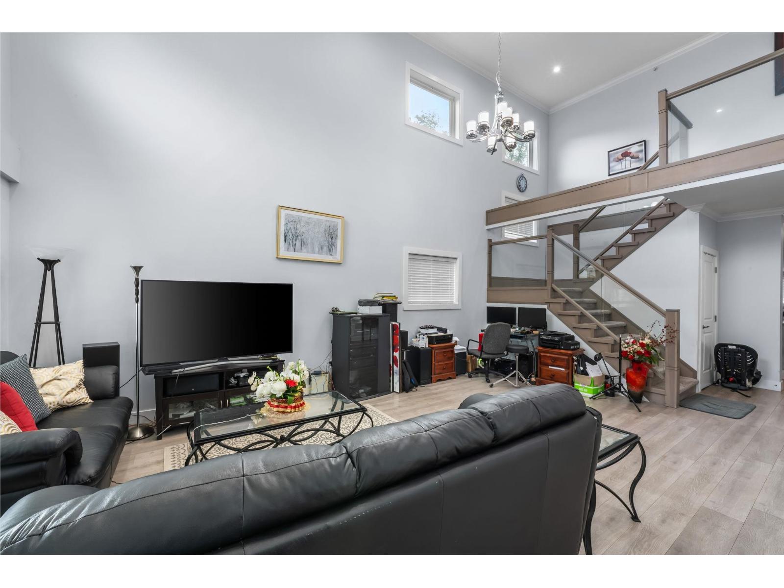 8530 FOREST GATE DRIVE|Eastern Hillsides