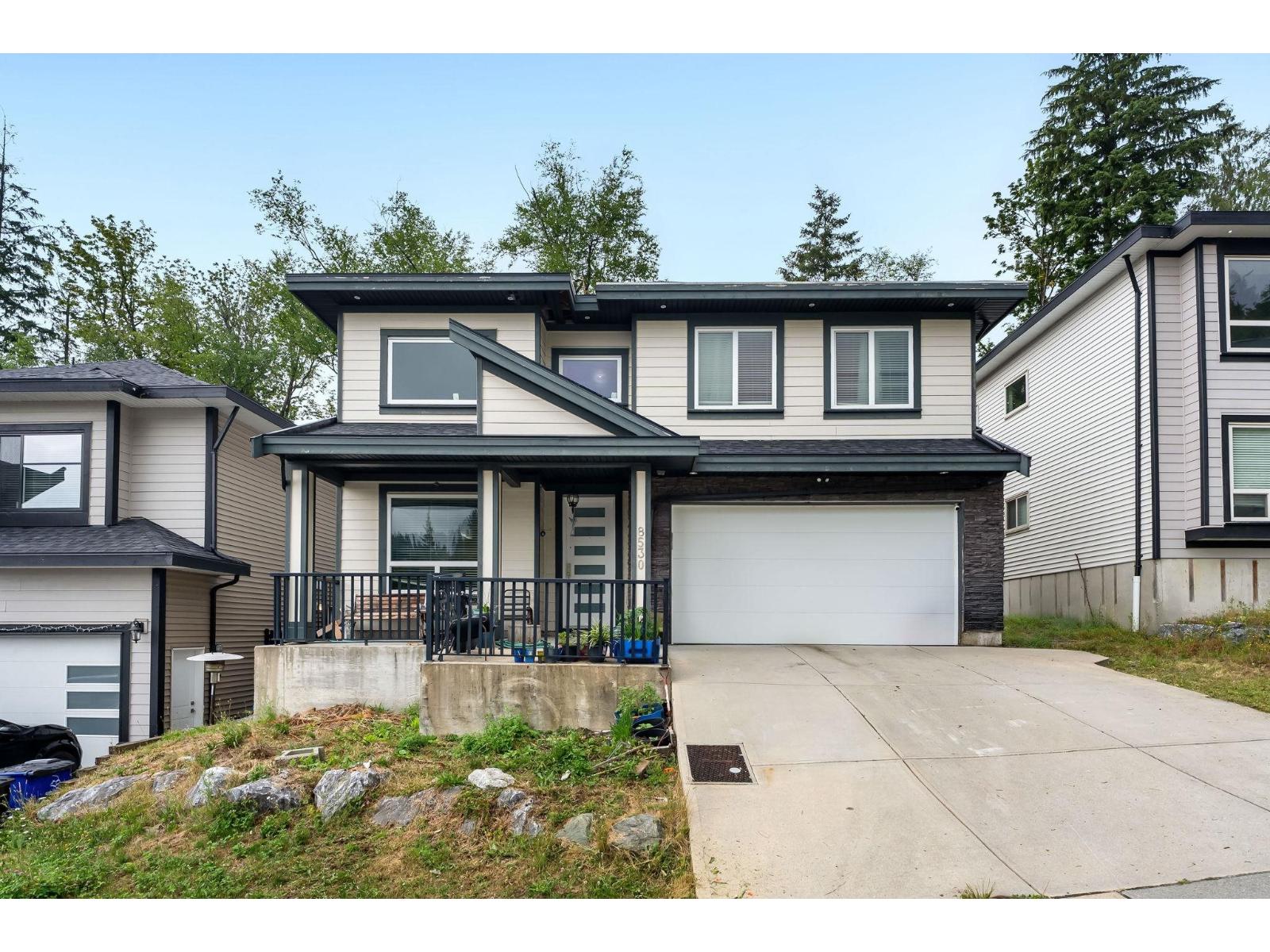8530 FOREST GATE DRIVE|Eastern Hillsides