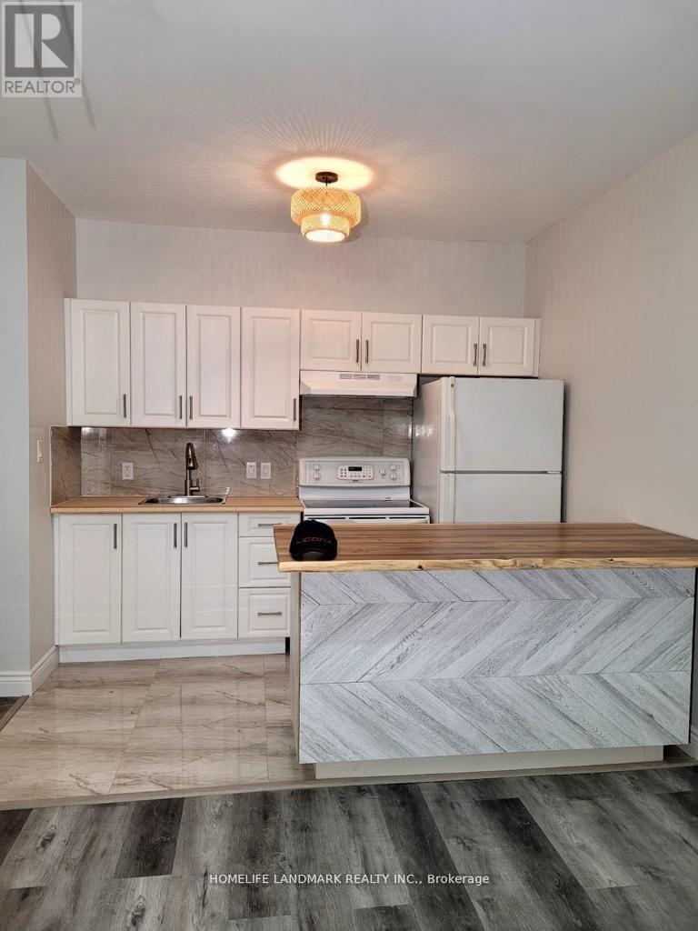 UNIT 8 - 300 MAIN STREET