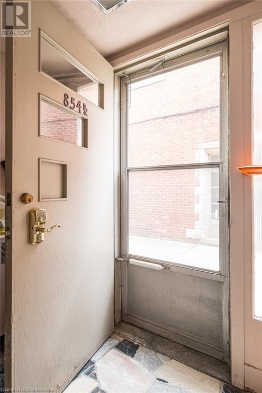 858 KING Street W