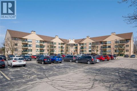 15 HOFSTETTER Avenue Unit# 205 Kitchener ON N2A3Z7