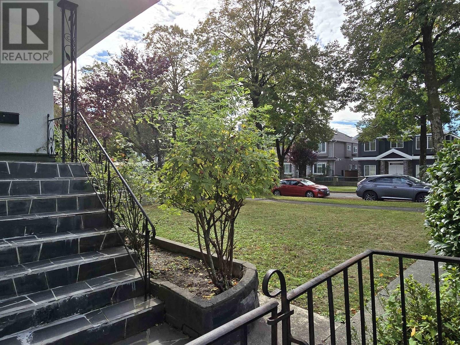 3369 PRICE STREET