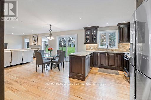 11 ASPEN COURT