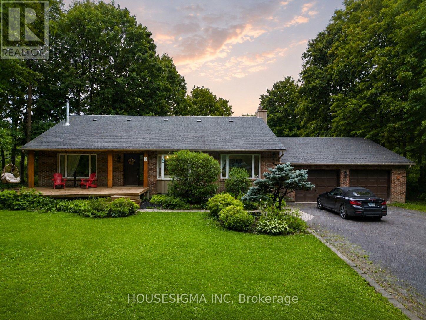 1437 HUNTMAR DRIVE