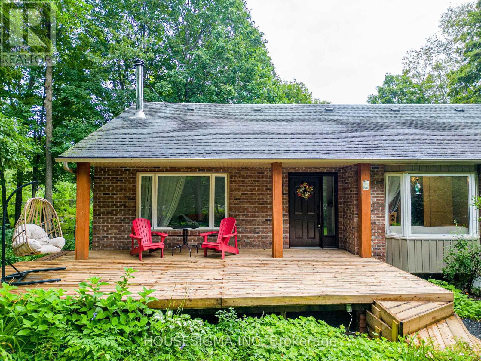 1437 HUNTMAR DRIVE