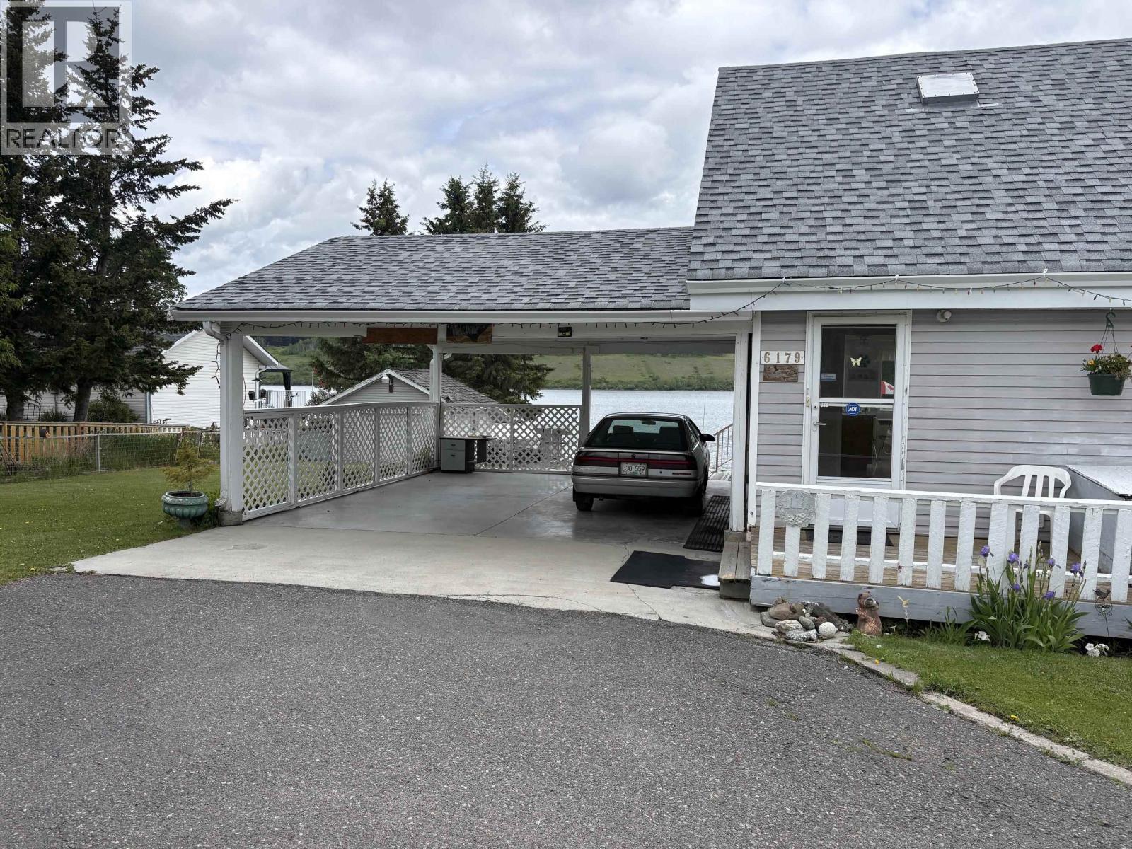 6179 HUNT ROAD