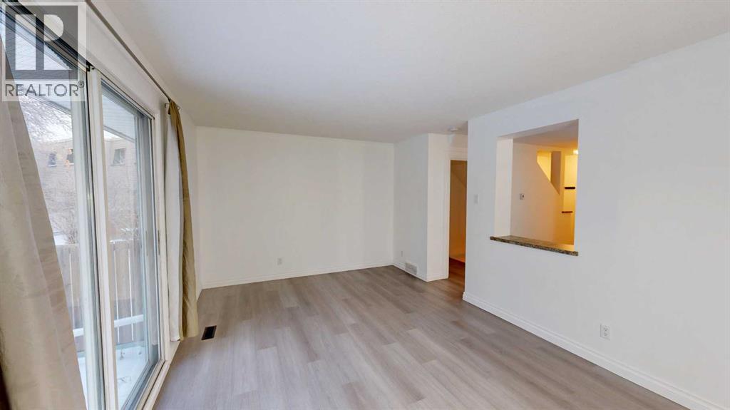 1, 115 Lafayette Boulevard W