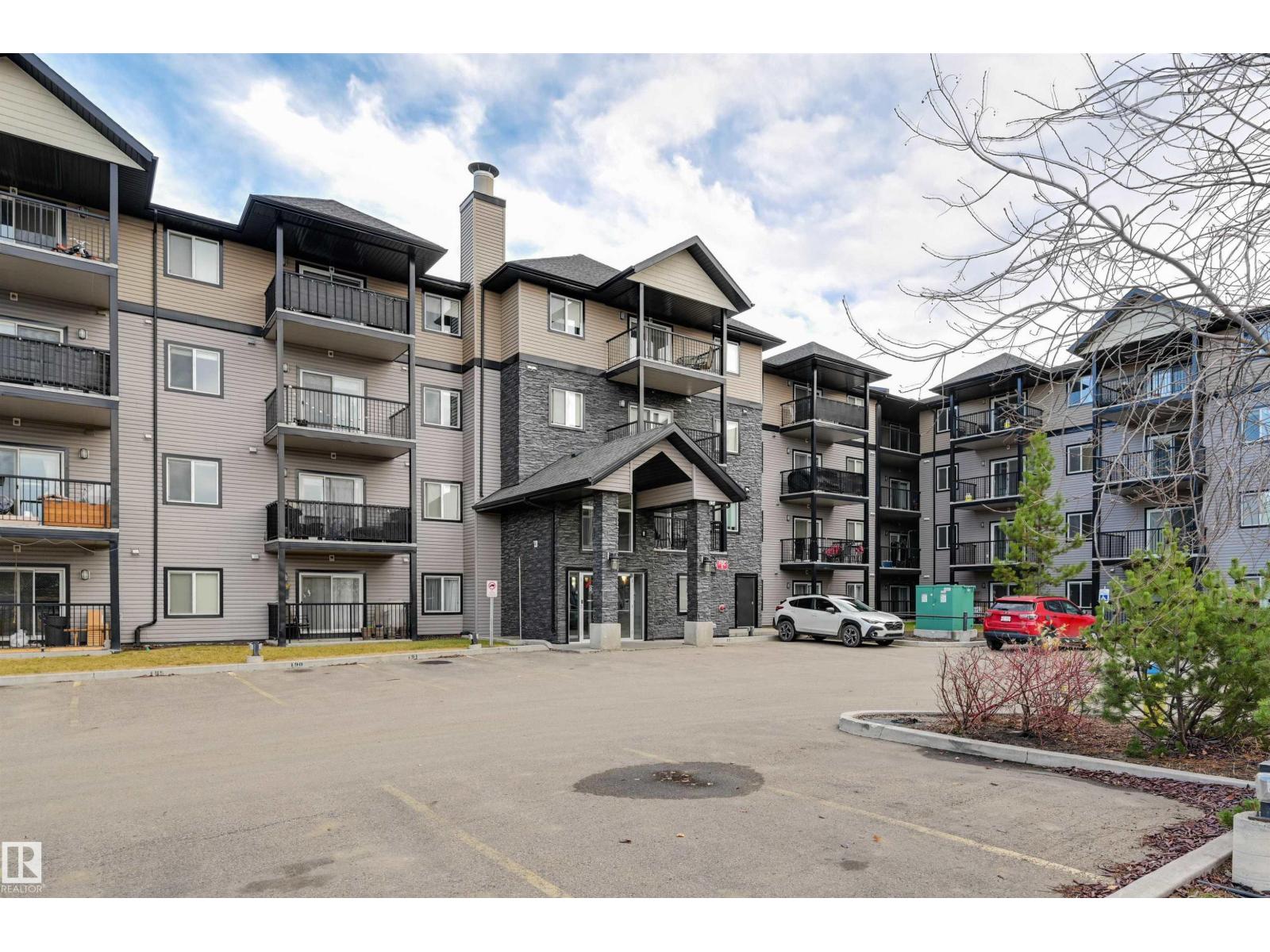 #408 14808 125 ST NW NW