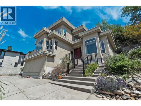 712 Creekside Road Penticton BC V2A2C4