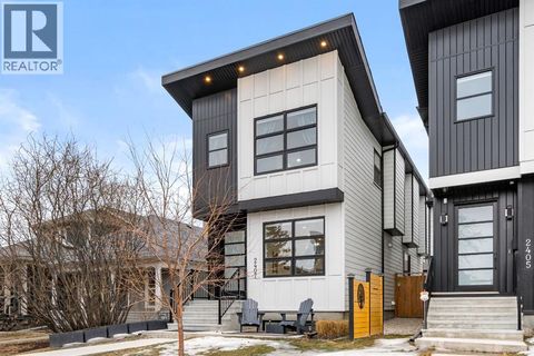 2407 33 Street SW Calgary AB T3E2T3